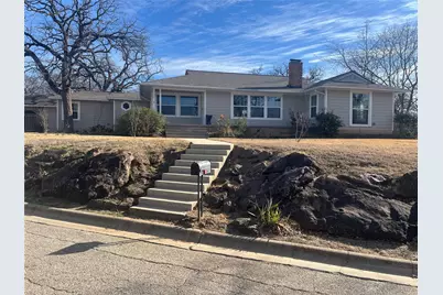 425 Oakhill Drive, Denton, TX 76201 - Photo 33