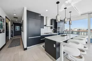 3130 N Harwood St, Dallas, TX 75201 - Photo 9