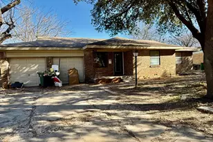 4336 Ken Michael Ct, North Richland Hills, TX 76180 - Photo 3