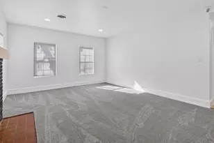 2218 Lynnhaven Rd, Fort Worth, TX 76103 - Photo 9