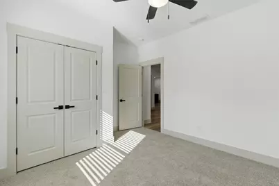 425 E Munson Street, Denison, TX 75021 - Photo 17