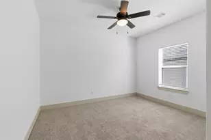 425 E Munson St, Denison, TX 75021 - Photo 19