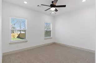 425 E Munson St, Denison, TX 75021 - Photo 13