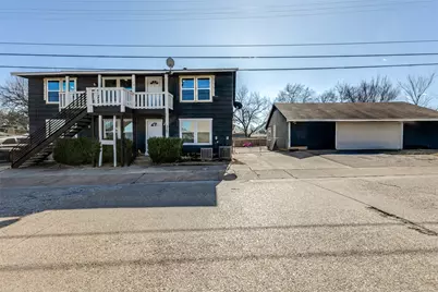 315 N Merrill Avenue, Duncanville, TX 75116 - Photo 1