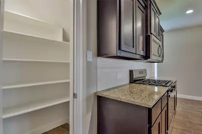 676 Capstone Circle, Granbury, TX 76048 - Photo 11