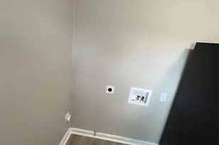 1512 Conner Dr, Dallas, TX 75217 - Photo 17