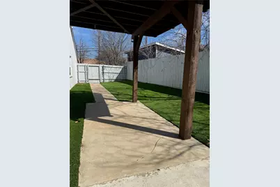 8719 Gladwood Lane, Dallas, TX 75243 - Photo 17