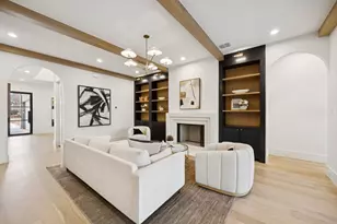 8811 Daytonia Ave, Dallas, TX 75218 - Photo 5