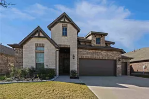 2812 Creswick Dr, Mansfield, TX 76084 - Photo 1