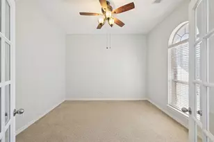 1208 Claire Ct, Burleson, TX 76028 - Photo 7