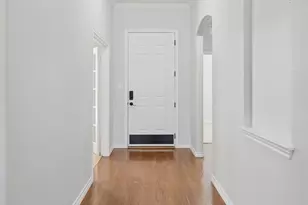 1208 Claire Ct, Burleson, TX 76028 - Photo 3