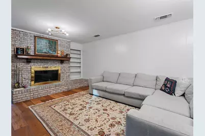 1312 Oak Glen Trail, Arlington, TX 76012 - Photo 3