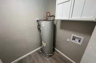 1310 Whiteoak Dr, Garland, TX 75040 - Photo 11