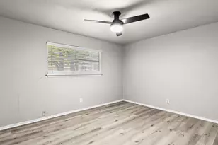 1700 Laurel Lake Dr, Waco, TX 76710 - Photo 11