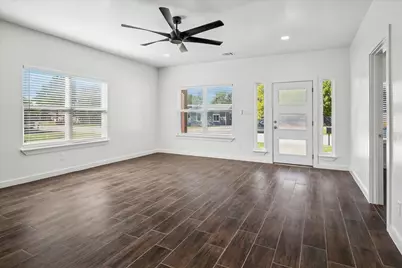 329 S 2nd Street, Wylie, TX 75098 - Photo 5