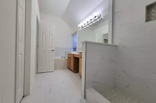 9320 Woodhurst Dr, McKinney, TX 75072 - Photo 11