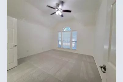 9320 Woodhurst Drive, McKinney, TX 75072 - Photo 9