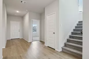 539 Forest Haven Dr, Van Alstyne, TX 75495 - Photo 3