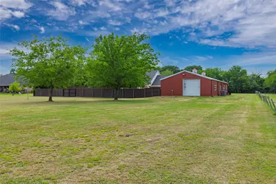 1766 County Road 3318, Greenville, TX 75402 - Photo 39