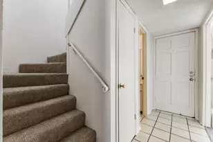 2023 Court Pl, Garland, TX 75041 - Photo 9