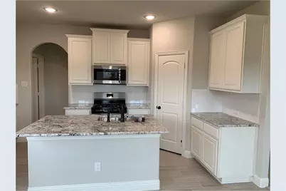 7803 Cottonwood Drive, Greenville, TX 75402 - Photo 7