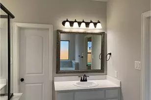 7803 Cottonwood Dr, Greenville, TX 75402 - Photo 5