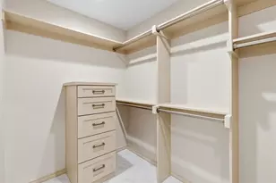 7708 Lemmonwood Dr, Dallas, TX 75231 - Photo 23