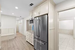 7708 Lemmonwood Dr, Dallas, TX 75231 - Photo 13