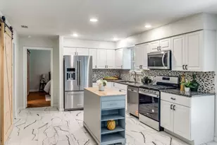 2417 San Paula Ave, Dallas, TX 75228 - Photo 3