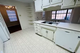 1408 Elmwood St, Sulphur Springs, TX 75482 - Photo 11