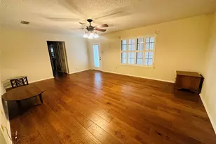 1408 Elmwood St, Sulphur Springs, TX 75482 - Photo 5