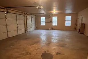 10001 Hill Top Dr, Cleburne, TX 76033 - Photo 21