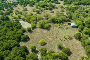 10001 Hill Top Dr, Cleburne, TX 76033 - Photo 9