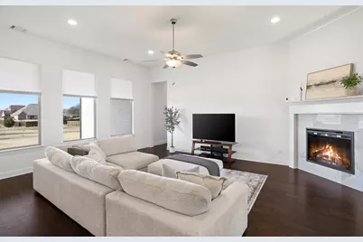 621 Cimarron Meadows Drive, Waxahachie, TX 75167 - Photo 7