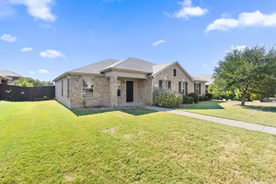 704 Snowy Orchid Lane, DeSoto, TX 75115 - Photo 3