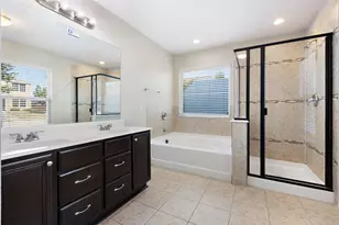 704 Snowy Orchid Ln, DeSoto, TX 75115 - Photo 5