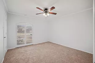 1860 Larkspur Dr, Arlington, TX 76013 - Photo 11