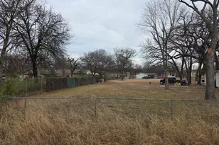 3422 S Peachtree Rd, Balch Springs, TX 75180 - Photo 9