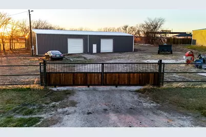 17549 US Highway 380 W, Ponder, TX 76259 - Photo 5
