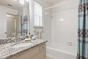 1105 Springdale Rd, Bedford, TX 76021 - Photo 23