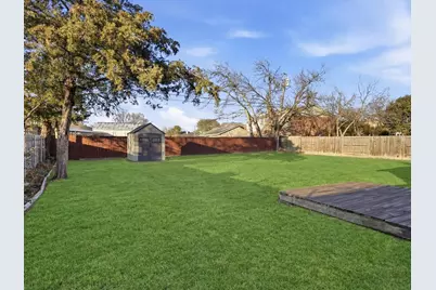 1105 Springdale Road, Bedford, TX 76021 - Photo 33