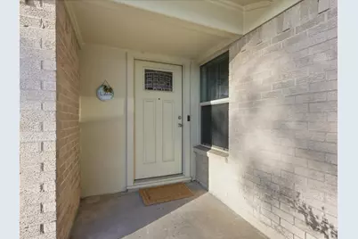 1105 Springdale Road, Bedford, TX 76021 - Photo 3