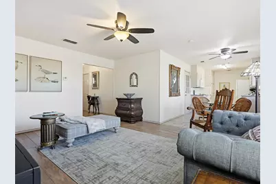 1105 Springdale Road, Bedford, TX 76021 - Photo 9