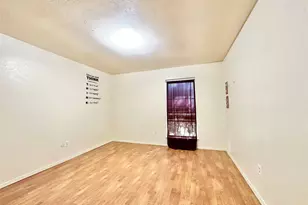 2406 Jo Lyn Ln, Arlington, TX 76014 - Photo 15