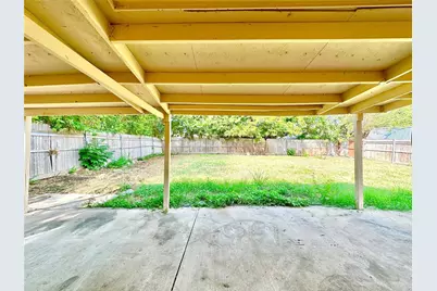 2406 Jo Lyn Lane, Arlington, TX 76014 - Photo 17