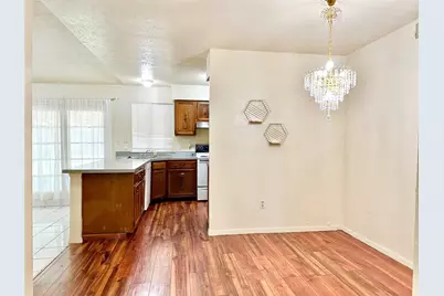 2406 Jo Lyn Lane, Arlington, TX 76014 - Photo 9