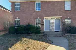 112 S Holly St, Sherman, TX 75092 - Photo 1