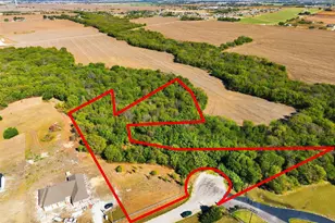 2041 Hudson Ct, Alvarado, TX 76009 - Photo 1