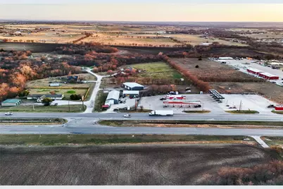 17549 US Highway 380 W, Ponder, TX 76259 - Photo 15