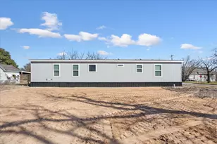 201 N Carpenter St, Mart, TX 76664 - Photo 29